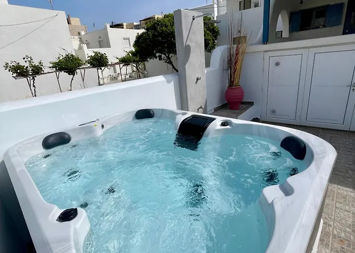 Maria Naxos -with New Hot Tub * Naxos City