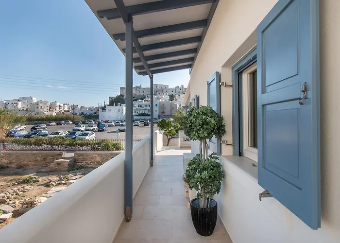 Maria Naxos -with New Hot Tub * Naxos City