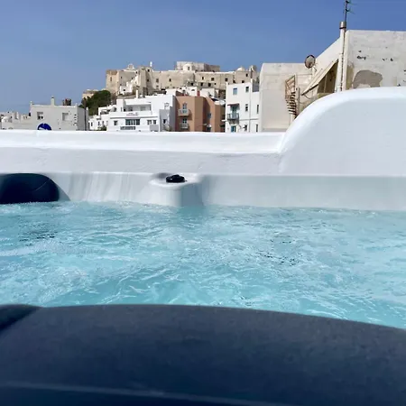 Maria Naxos -with New Hot Tub Naxos City
