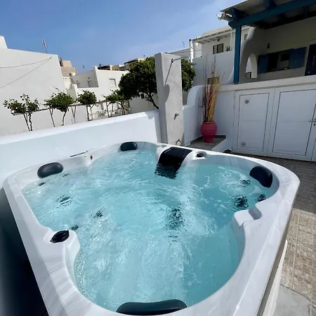 Maria Naxos -with New Hot Tub * Naxos City
