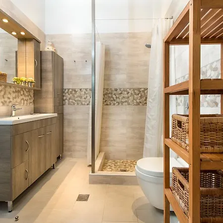 Maria Naxos -with New Hot Tub * Naxos City