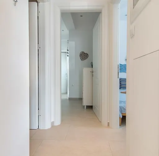 Villa Maria Naxos -with New Hot Tub *