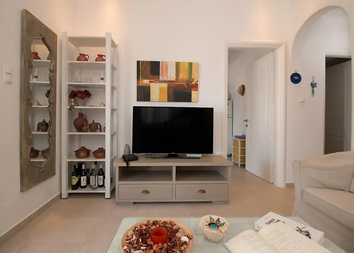 Maria Naxos -with New Hot Tub *